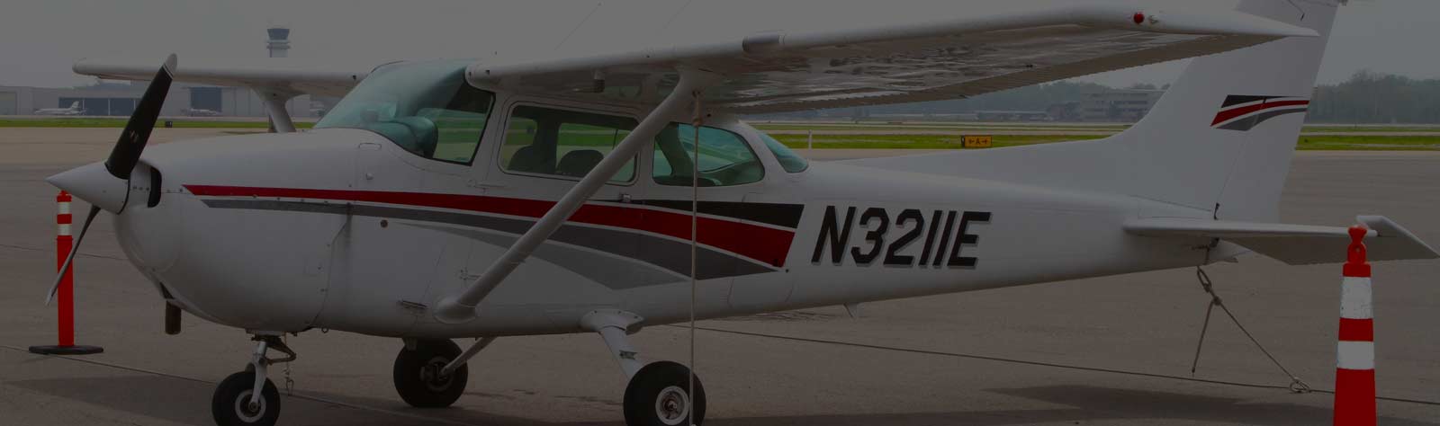 Cessna 172N - Central Flying Service