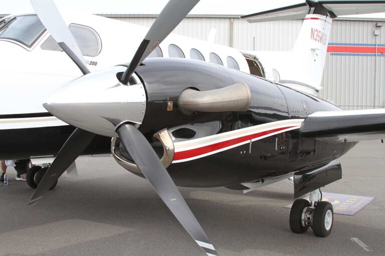 Image of fresh paint on a King Air prop